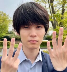 2022年6月2日インスタで探偵が早すぎるの告知をする萩原利久さん