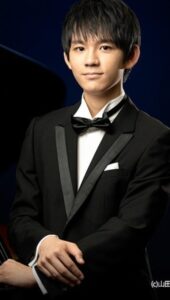 亀井 聖矢さん